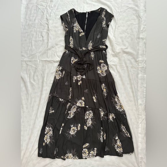 Free People Dresses & Skirts - Free people long floral butterfly dark green dress